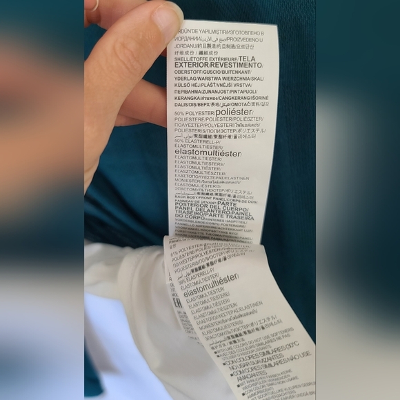 Under Armour Womens Tech ½ Zip Long Sleeve Pullover - Half Zip - Picture 7 of 8